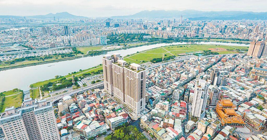 新北市都更二箭1.0「主幹道沿線都更」核准熱區主要分布於板橋縣民大道、文化路、民生路及三民路、中和景平路及中正路、永和環河西路、新店北新路及安和路等主幹道沿線。（圖／新北市城鄉局提供／中國時報高鈞麟新北傳真）