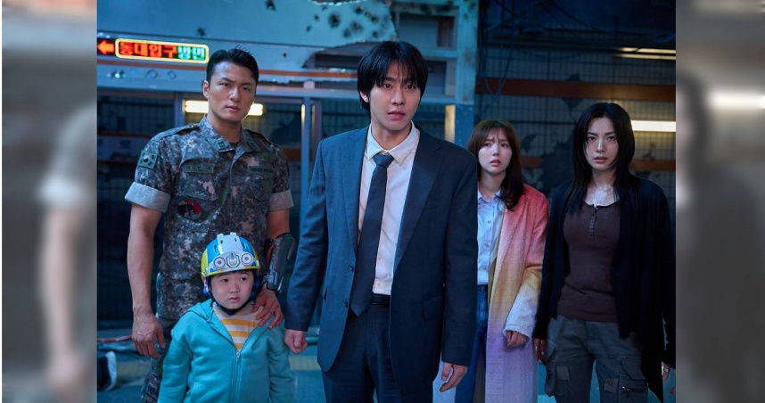 主演申承浩（左起）、安孝燮、蔡秀彬、NANA作客綜藝節目打片，全被懷疑是臥底。（圖／采昌國際多媒體提供）