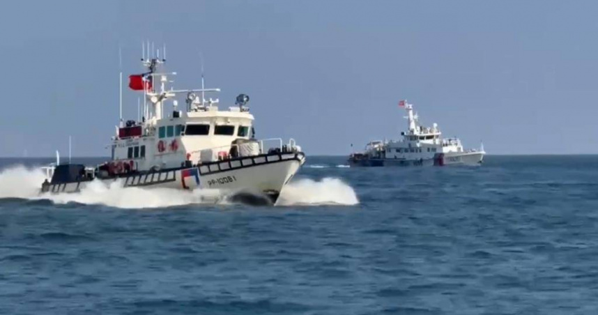 大陸海警船今（24）日上、下午2度侵擾金門水域，海巡署立即調度巡防艇對應，守護國家安全。（圖／海巡署提供）