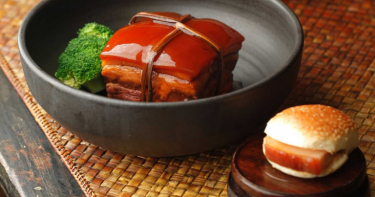 居家防疫、宅經濟當道!飯店、燒肉餐廳推線上商城 動動手指就能在家吃好料