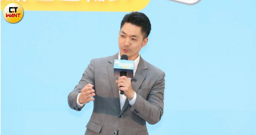 台北市長蔣萬安將率團出席雙城論壇，不料該活動未開幕，藍綠議員便展開激烈交鋒。（圖／劉耿豪攝）