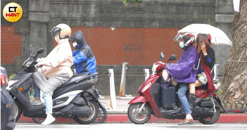北部下大雨。（示意圖／劉耿豪攝）