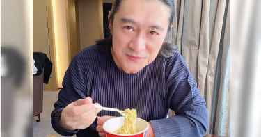 黃安曾「窮到像丐幫」 自爆「靠女人吃飯」:餐餐大魚大肉