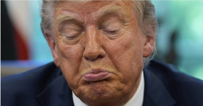 美國民眾對總統川普經濟治理能力的信心正急遽下滑。（圖／達志／美聯社）