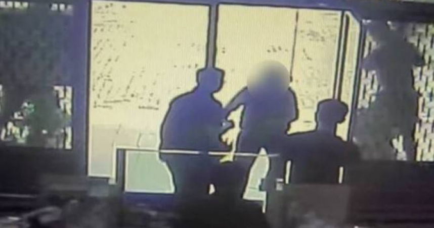 台東1名獨居老翁結識女網友，並遭對方誆騙匯款300萬醫療費，幸虧警方介入及時阻詐。（圖／翻攝畫面）