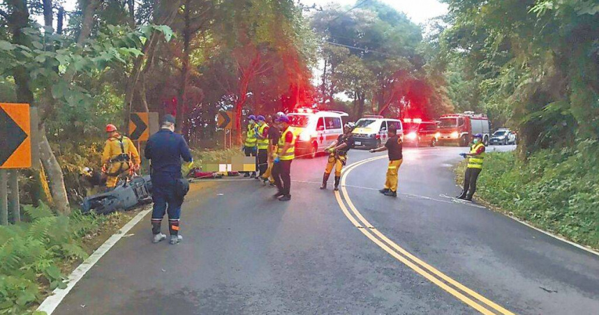 32歲楊姓男子去年8月在東眼山將73歲老父推下山坡、拖到溪流，強押頭入水裡導致老父溺斃，桃園地院國民法官判刑11年。（圖／翻攝照片／中國時報蔡依珍桃園傳真）