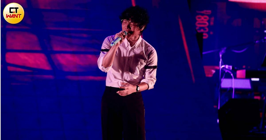 盧廣仲重返首度開唱的TICC。（圖／侯世駿攝）