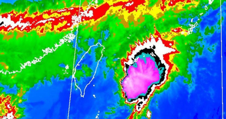 低壓擾動「97W」在東部外海生成。（圖／中央氣象署）