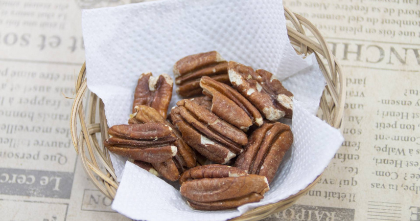 韋恩提及，胡桃有助於改善血脂、膽固醇及血管功能。（示意圖／photoAC）