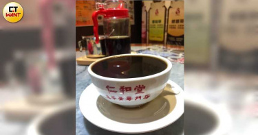最強直播主阿中部長加持! 仁和堂龜苓膏做到不夠賣