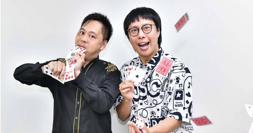 港仔台爸張啟樂現場拜師　黃信凱大讚：天份比草爺還高！
