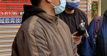 前房東嗆5寶爸!搬走「電視台主播送的冰箱」遺留滿地垃圾 本人回應「很無奈」