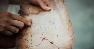 新加坡一名男子發起「藏錢送幸福」的尋寶活動，並宣布找到這筆錢的人能直接擁有。（圖∕取自Unsplash）