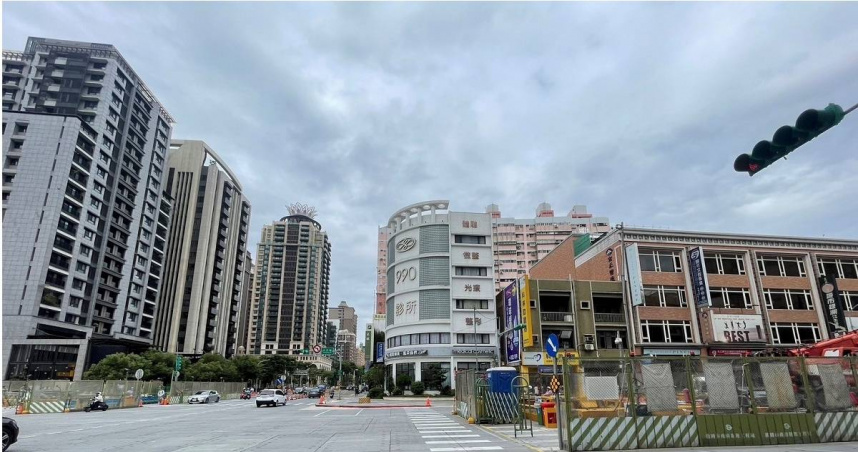 桃園區台鐵地下化加上捷運建設，交通有望在未來大躍進，吸引雙北外溢人口購屋移居。（圖／房仲提供）