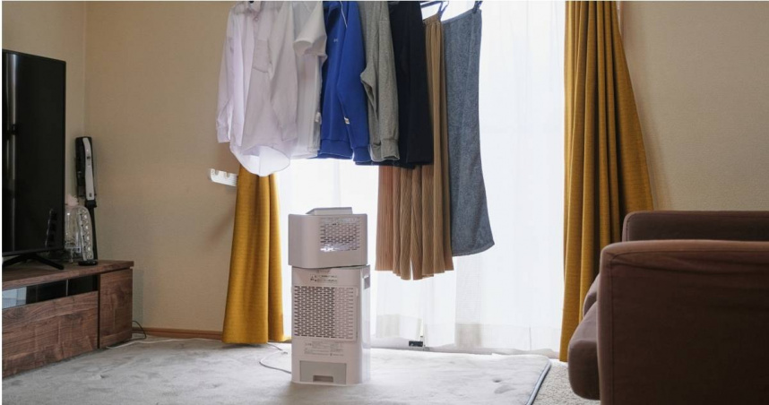 除濕機內部易滋生黴菌與細菌，未定期清潔水中微生物會大量繁殖，也可能含有甲醛、苯等可溶性化學物質，即便有煮沸喝下肚恐怕還是會中毒。（示意圖／photoAC）