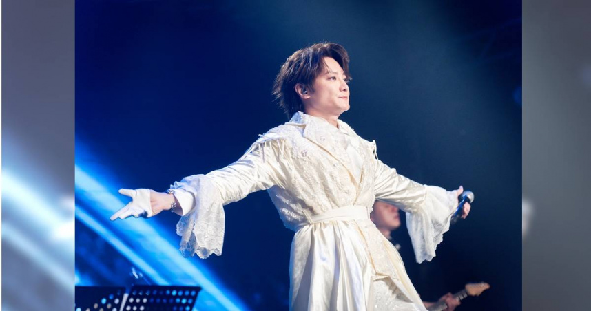 阿沁為天王天后打造過無數經典歌曲，上周以台北為首站正式展開《記得愛2.0》世界巡迴演唱會。（圖／Goodnight App提供）