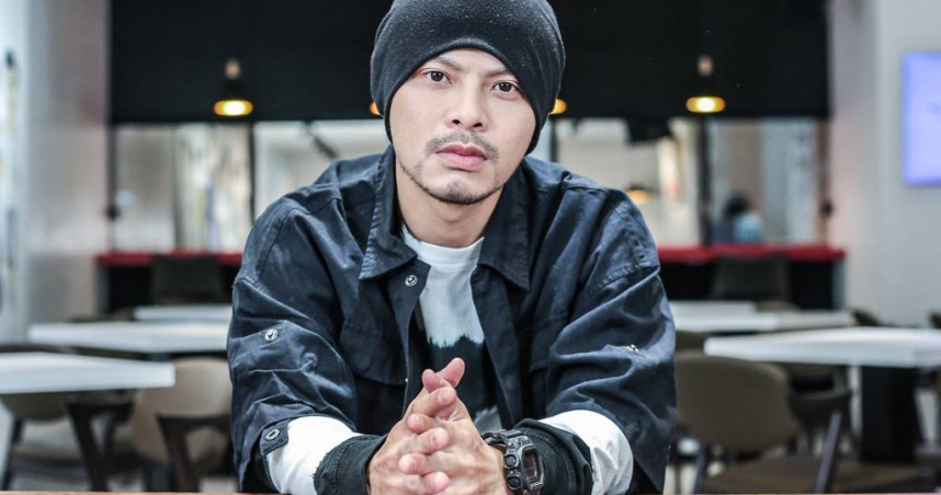 黃明志陷命案風暴，北市觀傳局全面下架代言影片。（圖／報系資料照）