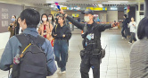 昨晚台北市發生恐怖攻擊，北捷迅速啟動疏散模式。（圖／報系資料照）