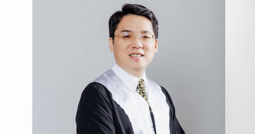 台灣遺囑協會理事長劉韋德律師表示，協會決定將行之有年的公益講座能量延伸出去，服務腳步到全台更多社區。（圖／劉韋德律師提供）