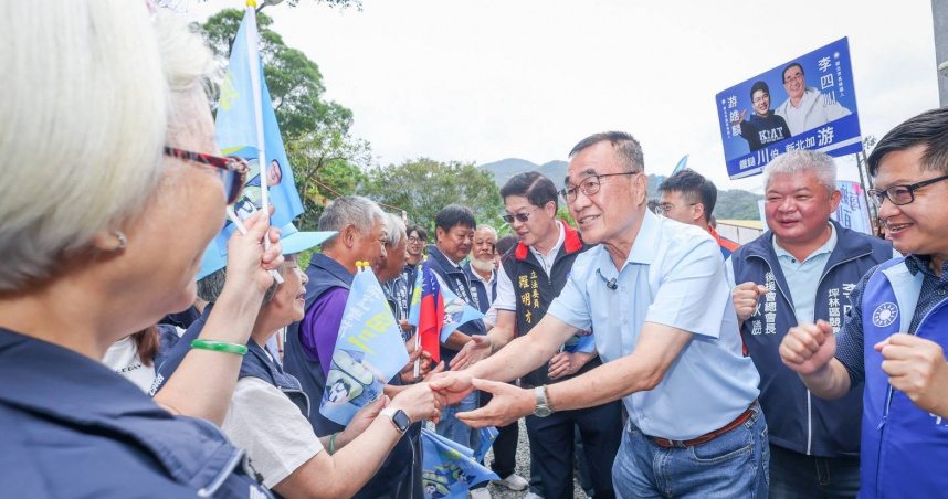 李四川坪林區競選總部今日成立，眾多鄉親及里長到場力挺。（圖／李四川競辦提供）