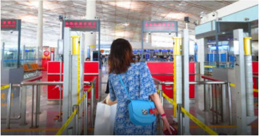 北京「出境飛機」傳客滿 台醫罵「惡鄰居」:第二波病毒攻擊來了