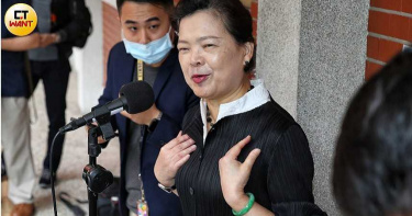 人心惶惶!口罩又買不到了 經濟部長揭原因:物流配送造成的