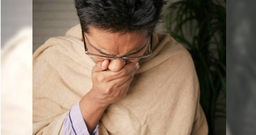 英國一名40歲男子睡回籠覺後再也沒醒過來，原來不是感冒讓他身體不適。（示意圖／Unsplash）