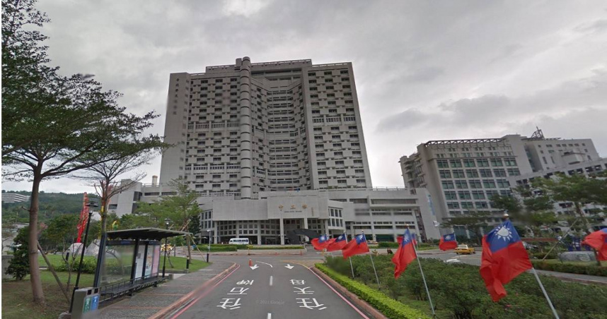 藝人閃兵案爆發後,新北市民政局長林耀長14日透露:「目前知道的案件都是台北榮總負責複檢。」(圖/翻攝Google Map)