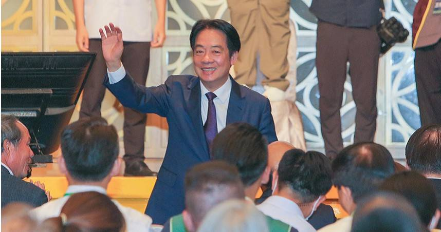 賴清德總統24日晚間出席桃園市客家青年會「在變局中堅守信念－民主、公義與未來的台灣客家論壇」，發表他「團結國家十講」的第二講。（圖／中國時報記者陳麒全攝）