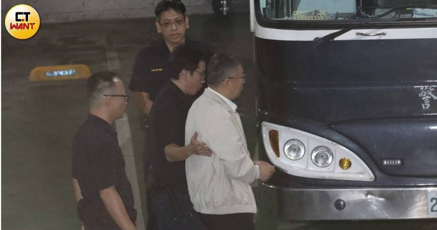 柯文哲捲入京華城案。（圖／本刊資料照）