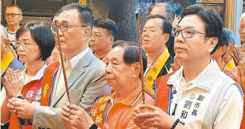 2026年新北市長選舉白熱化，在民進黨立委蘇巧慧（左1）定於一尊之餘，國民黨究竟是現任新北市副市長劉和然（右1）或台北市副市長李四川（左2）接棒至今還沒人說個準。（圖／報系資料照）