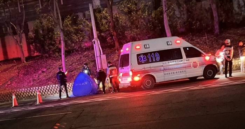 高雄男倒臥交流道閘道遭3車輾斃　1駕駛衰涉肇逃：不知撞到人