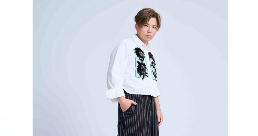 小宇驚喜宣布首登北流　恭喜粉絲：大家有椅子坐了