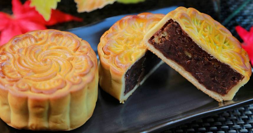 中秋節將至，台東泰源監獄「鐵窗牌」月餅再度限量推出，今年共製作3萬5000顆。（示意圖／翻攝自photoAC）