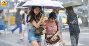 今明兩天雨勢趨緩，週四晚間北部及東北部變天。（圖／黃耀徵攝）