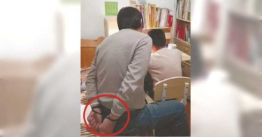 教兒寫功課怕發火揍人! 爸「反綁自己雙手」無奈笑:安全了