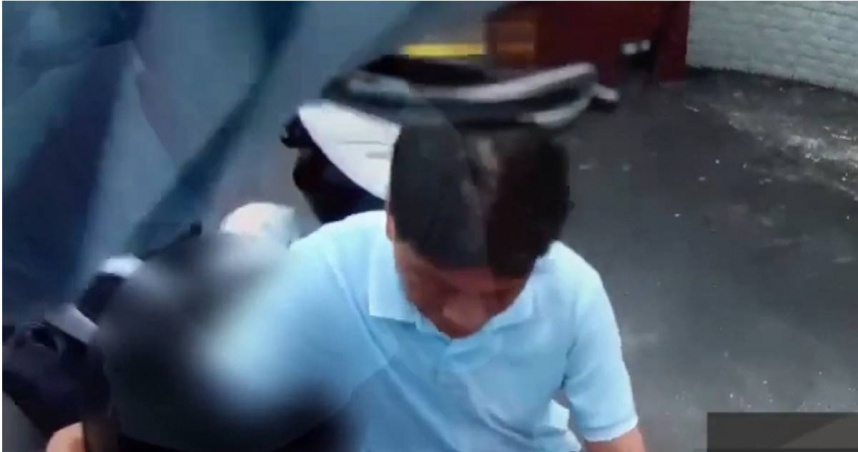 詐團假冒檢警詐騙，遭台中警活逮辯稱是來田邊打籃球。（圖／翻攝畫面）