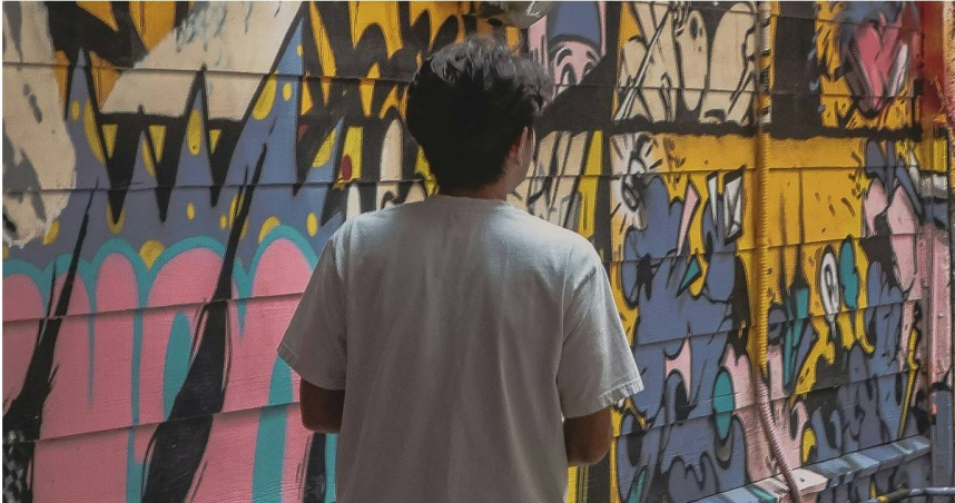 日本名為寺內「はっぴぃ（音近Happy）」的27歲男子，因為特殊的名字在求學階段遭霸凌，出社會後面試工作，也被誤認為是惡作劇，讓他備受困擾。（示意圖，與當事人無關／Unsplash）