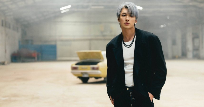 男團C.T.O.人氣成員薛恩推出個人首支單曲〈別離開〉。（圖／華納音樂提供）