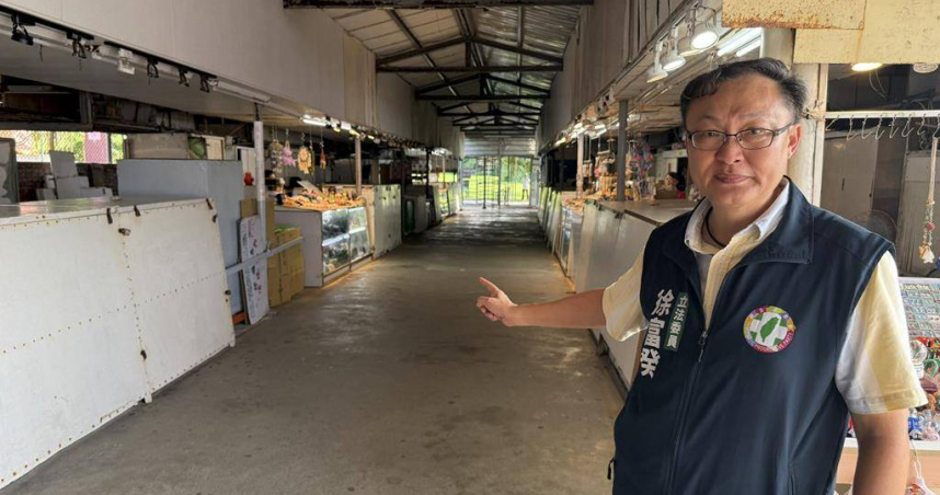 立委徐富癸指出，鵝巒鼻公園商店街將改建，史前文物館規畫也在進行，觀光與文化雙引擎啟動。（圖／翻攝畫面）