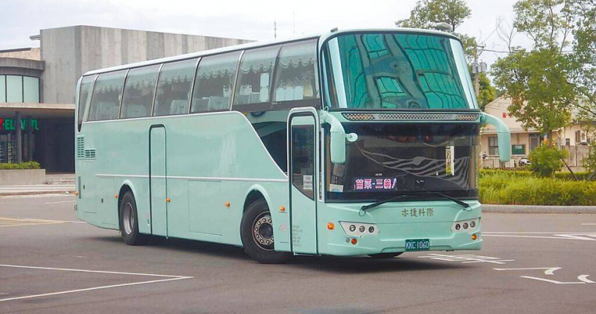 苗栗縣過去客運業主力之一的新竹客運於2024年退場後，由「亦捷科際」接手，但經營不到1年，近日驚傳可能在2025年底全面退出苗栗縣12條客運路線。（圖／亦捷科際提供／中國時報謝明俊苗栗傳真）