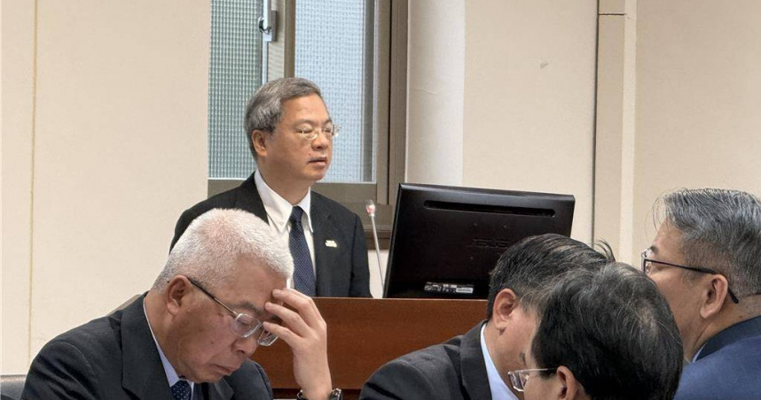 美國「20％＋N」對等關稅衝擊台灣產業，經濟部長龔明鑫今天也認可，說看起來關稅有機會往下降，且不疊加。（圖／中國時報王玉樹攝)