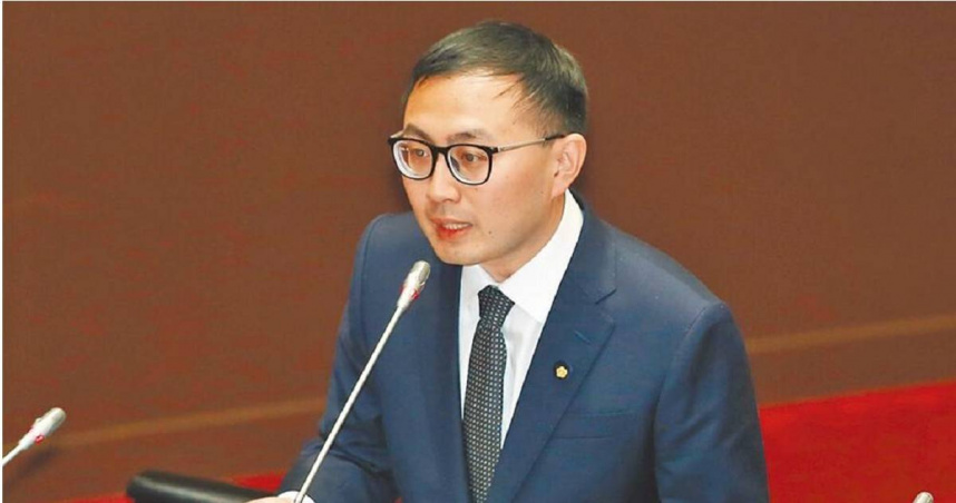 國民黨立委廖先翔質疑兩岸法律適用與課稅制度存在不一致。（圖／報系資料庫）