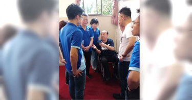 看衰「自囚」撐不過三天 林奕華嗆藍營傷兵都來了走著瞧