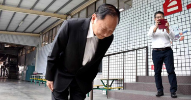 大陸進口卻寫台製被訴 白人牙膏老總出面道歉
