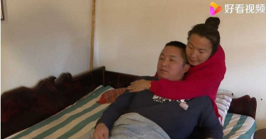 男車禍失憶…妻「一首歌唱千遍」喚醒失憶夫 網嘆:堅強的女人