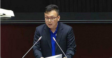 藍綠為疫苗小組爆衝突 鄭正鈐批:疫苗採購只能黑箱進行?