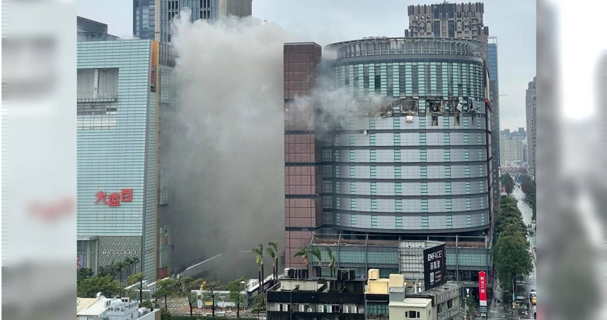台中市新光三越百貨今日上午11時發生氣爆意外，爆炸威力大引起死傷悲劇。（圖／翻攝自這壹小郭|房產米其林Threads）