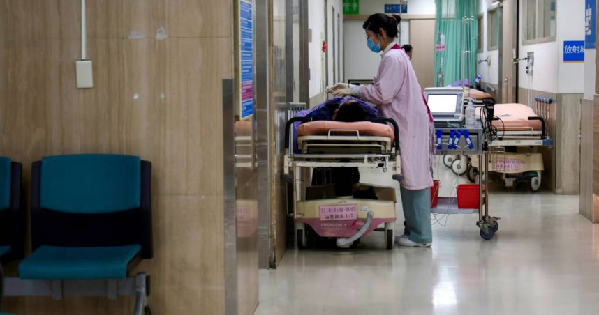 健保署昨召開修改「全民健康保險醫事服務機構特約及管理辦法」修法溝通會議，擬不給付或減少給付病情穩定卻未下轉的住院。（圖／報系資料照）