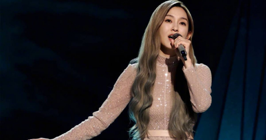 范瑋琪登上《歌手2025》慘遭淘汰。（圖／湖南衛視歌手微博）